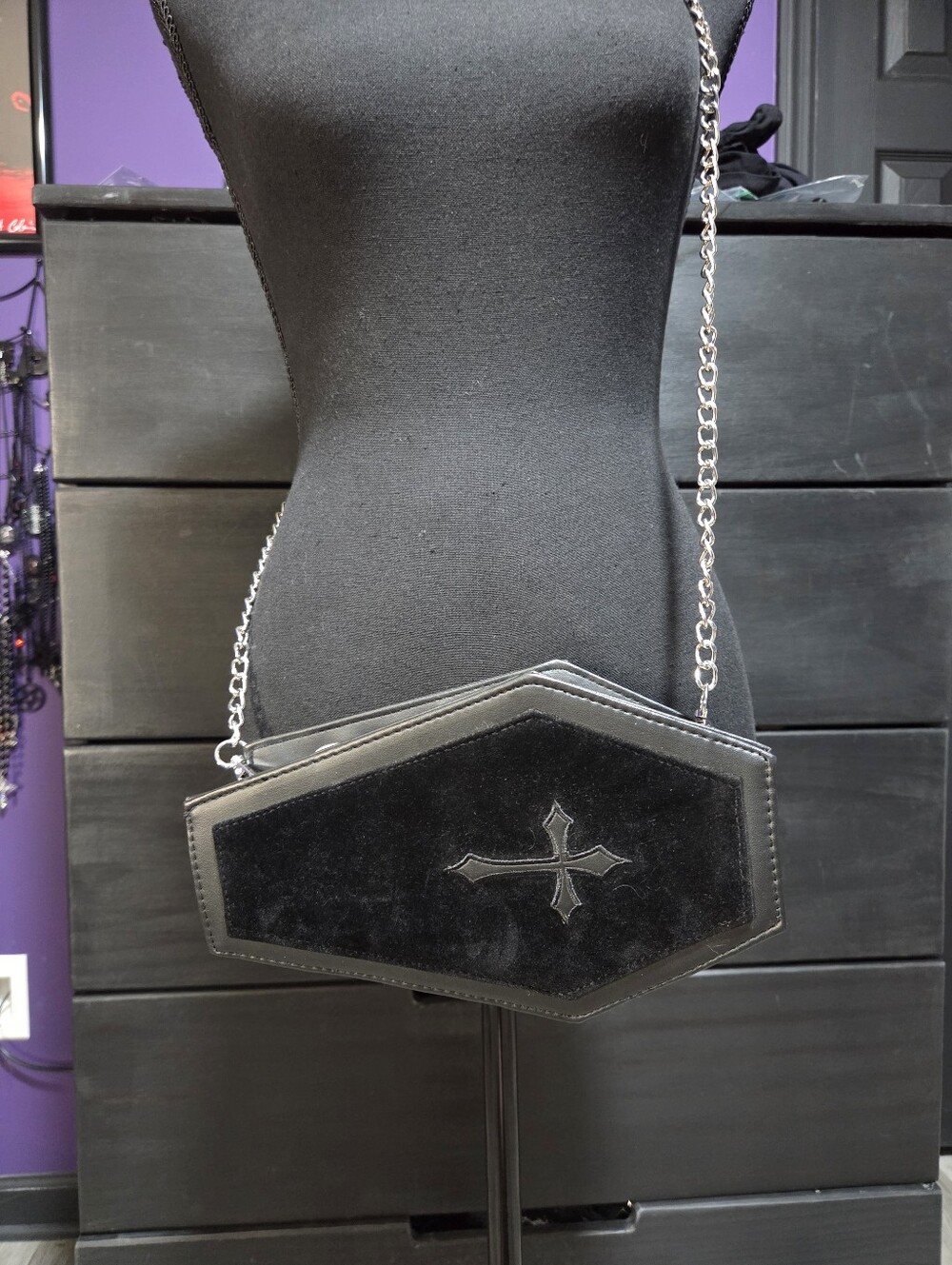 Spirit Halloween Coffin Crossbody Purse Bag Goth Emo Punk Black Faux Leather